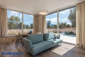 Il Trullo del Merlo - saltwater infinity pool and sauna - Image 3