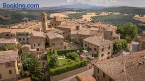 Casa Nobile - Luxury Villa in Val D'Orcia - Authentic Tuscany Living - Image 1