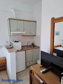 Babis Sea view apartment 1 - Image 3