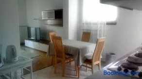 Apartment - Image 2