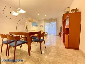 Apartment Rambla Tarragona Free parking - Image 3