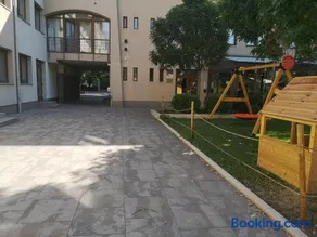City Apartments Dabas - Image 4