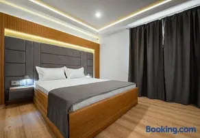 H2O Accommodation - Image 1