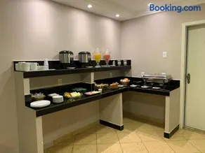 Lamour Hotel - Image 5