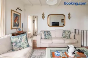 Quinta Belmonte with Private Heated Pool in Funchal - Image 2