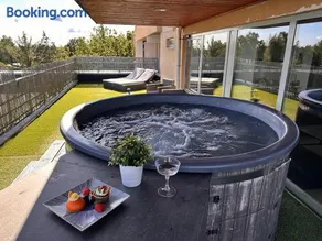 Delux Penthouse & SPA - Image 1