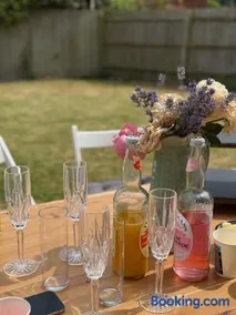 Lavender Manor - Image 4