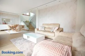 GALIHOST - Luxury Dreams in Playa Paxariñas - Image 2