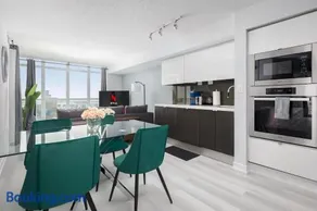 City Views & Free Parking Stylish 2BR Downtown - Image 2