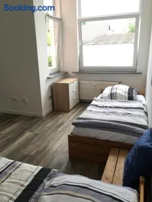Einfache Monteurwohnung mit kostenlosem Parkplatz - Image 1