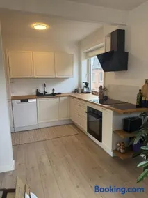 Hygge Home Aalborg, Free Parking & 15 Min to City Centre - Image 2