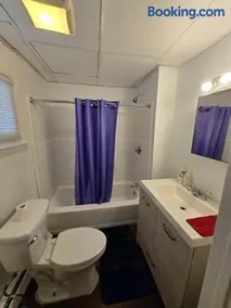 621M Studio room with private bathroom near Whole Foods, Brown University , Downtown - Image 2