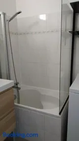 Appartement agréable à deux pas du plan d'eau - Image 4