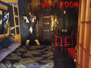 Countryside Hot & Romantic Room - Image 1