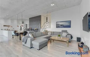 Three-Bedroom Holiday Home In Sjolund - Image 3