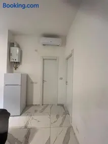 Apartment Bocconi - JCUBE HOTELLERIE - Image 3
