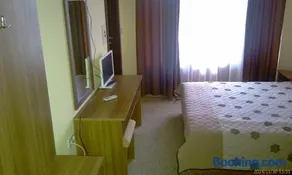 Вила Дъбовец - Image 3