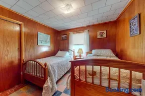 Beach Bungalow - Image 4