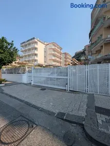 Intero appartamento sul lungomare di Maiori - Image 4