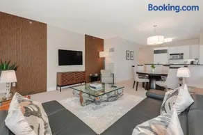 2 Bedroom OR King Studio Suites Four Seasons Hotel Miami Free Wi-Fi & Free Parking - Image 3
