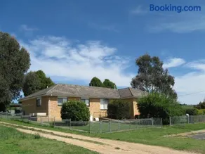 Hayden House - Image 1