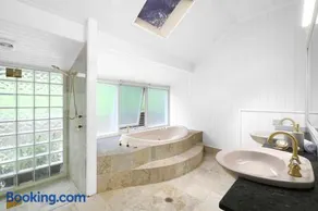 Moroccan Acreage - Heated Pool Heated Pool Water Slide|20+ Kids Activities - Image 4