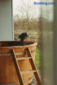 Garden Suites with Private Hottub - Duinhotel in Burgh-Haamstede zeeland - Image 2