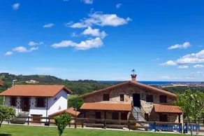 Apartamentos La Fragata - Image 1