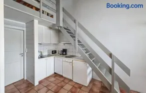 Stunning Home In Krokkleiva With Sauna - Image 4