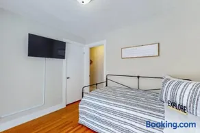 Steps to the HOF-Football Fans Dream Stay - Image 2