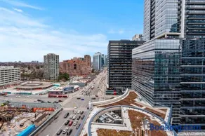 Amazing 1Bedroom 1BR Sheppard Metro Free parking - Image 3
