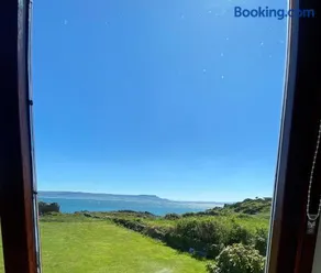 Sea View Upper Apartment - Image 3