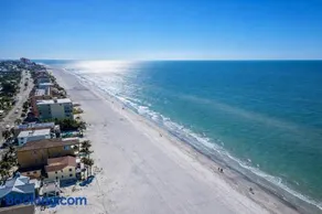 NO SHOES REQUIRED newly renovated beach retreat with heated pool steps to white sandy beaches of the Gulf Coast - Image 4