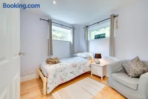 2 Bed in Middleton oc-gle - Image 4