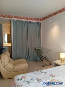 Chambre Privée Calme et Indépendante - Image 3