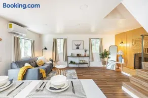 Modern A-Frame Treehouse Cabin - Remodeled 1BR Near Lake Gregory - Image 3