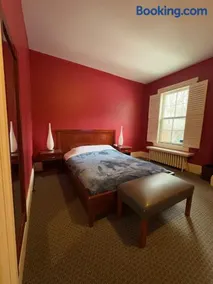 49 Hostel - Image 2