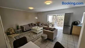 Gesamte Unterkunft für bis zu 3 Personen - Image 1