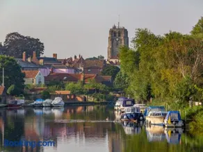 Pretty Cottage in Harleston, Norfolk, dog friendly - Image 5