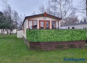 6 Berth Mini Lodge at Tydd St Giles Golf and Country Club - Image 1