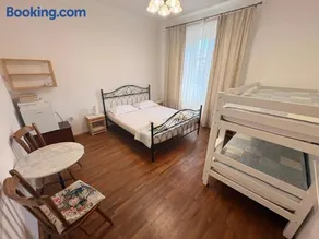 Guest House Izola - Image 1