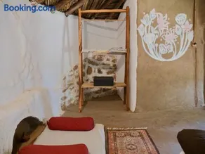 Vinyasa Earth - Mud Homes & nature Stay near Jaipur - Image 5