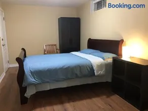 Spacious 2 Bedroom guest suite - Image 2