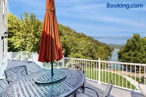 Lake Norris Epic Aqua Haven Sleeps 8 - Deck - Grill - Image 1