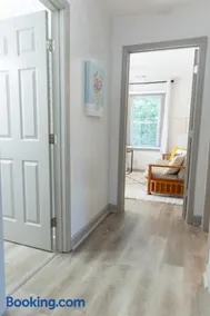 Blue Bungalow w/ Free Golf Cart 1/2 mi from Square - Image 2