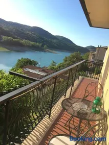 Casa sul lago Nonna Gio' - Image 2
