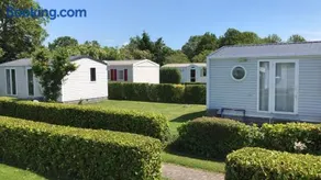 Chalet 3 Bedrooms on Comfort Camping Scheldeoord - Image 3