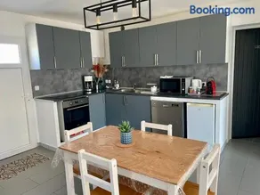 SERENITY Gite dans propriété avec jardin, terrasse, wifi, piscine et parking entre Béziers et Pezenas - Image 3
