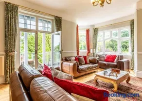 The Lynhurst, superb holiday home by the Exmoor coast in Lynton - Image 3