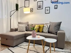Lovely Apartament with a sunny terrace - Image 1